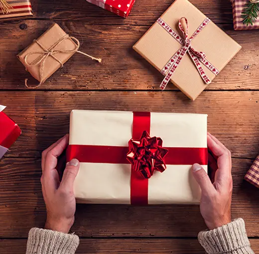 Top 10 Idées Cadeaux Pour Homme En 2026 – Mode, Montres & Accessoires